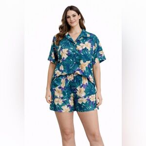 NWT TropicalFloral Green Women's Shorts Set Top